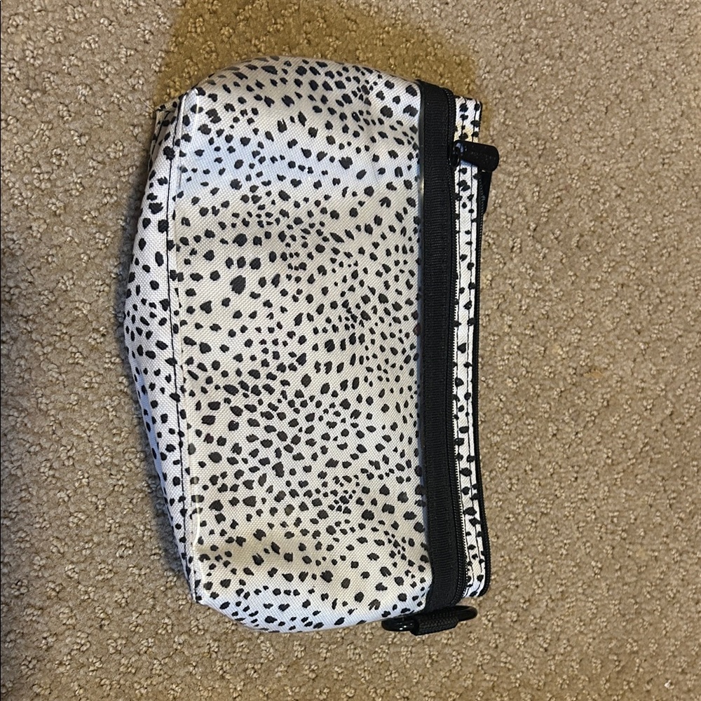 Thirty-One Black and White Leopard Print Pouch